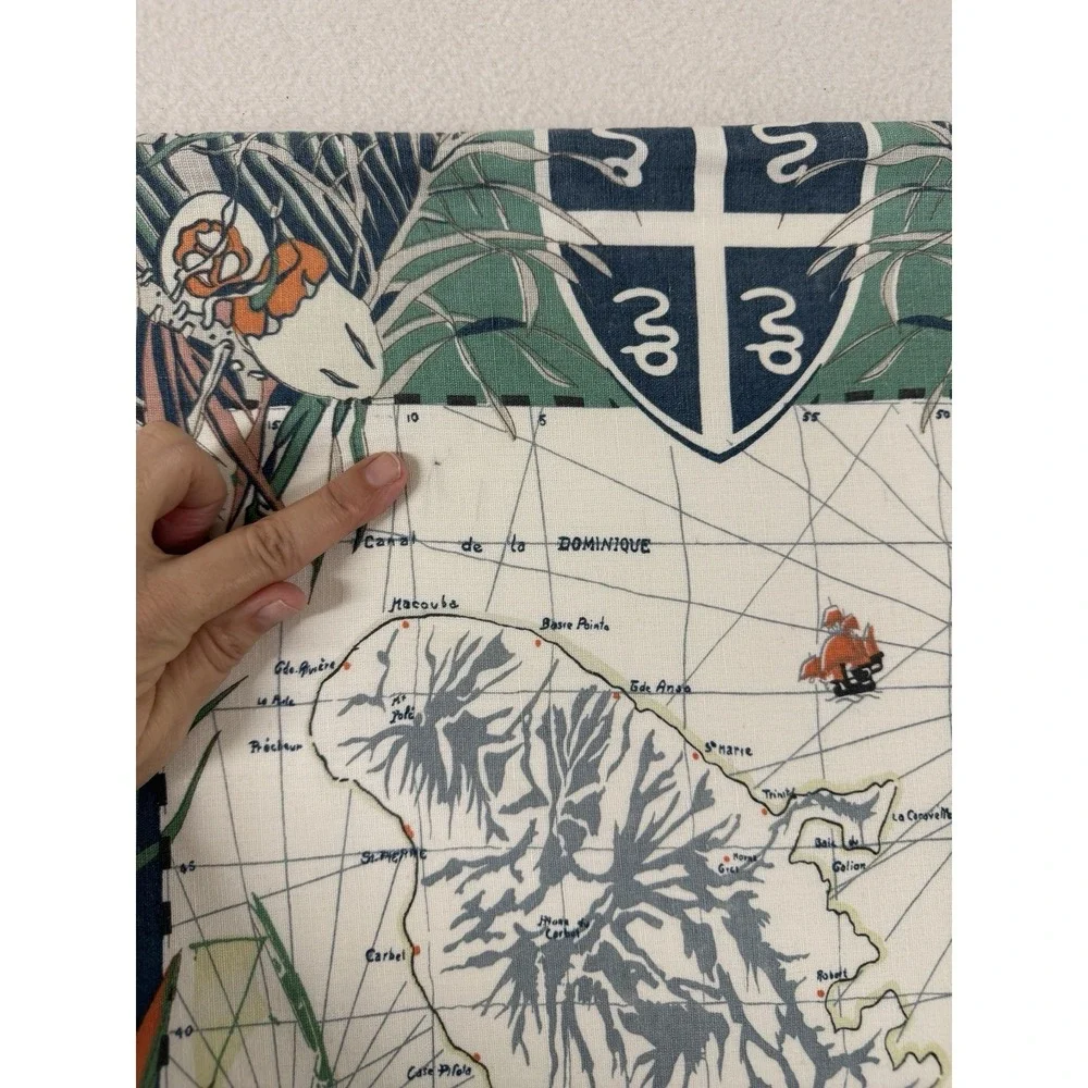 Pottery Barn Pillow Shams La‎ Martinique Map 24 X 24 Cotton Linen Blend Flaws